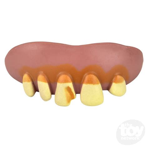 Goofy Teeth | The Wooden Horse