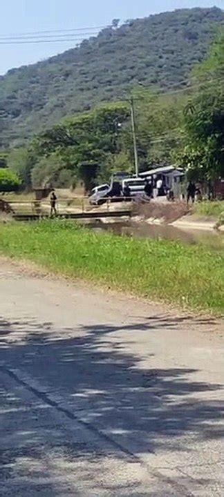 Camioneta Blindada De La Unp Cargada De Droga En El Valle V Deo