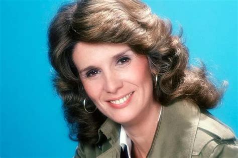 10 Hot Sexy Barbara Bosson Bikini Pics