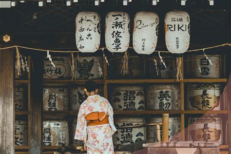 沖縄の年中行事沖縄社会を語るときに欠かせない年中行事の、その中でも特に大事なシーミー、お盆について解説します。