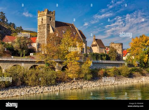 wachau valley  res stock photography  images alamy