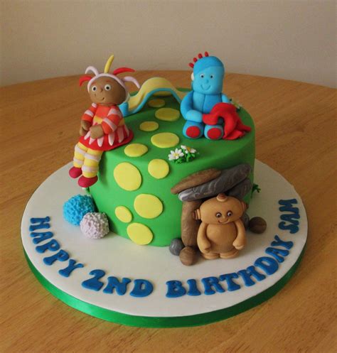 In The Night Garden Cake With Upsy Daisy Iggle Piggle And Makka Pakka