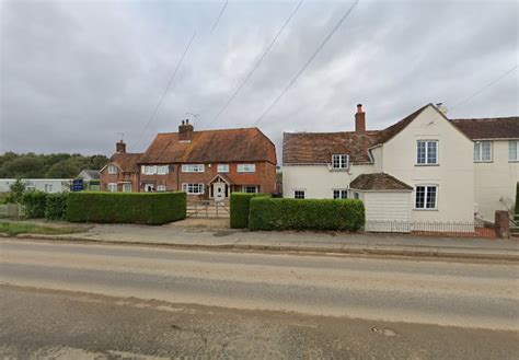 Free Property Report 3 Ham Cottages Main Road Bosham Po18 8eh Chimnie