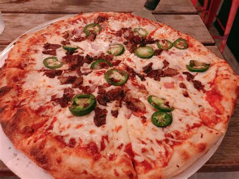 Knotty Pine Pizza Another Food Critic