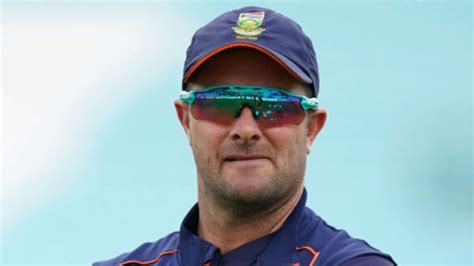 Mark Boucher Named Head Coach Of Mumbai Indians (MI) Team For IPL 2023 ...