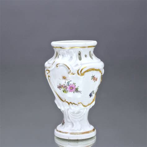 Meissen Um 1745 Miniatur Vasen Paar Rocaillen Potpourri Vase