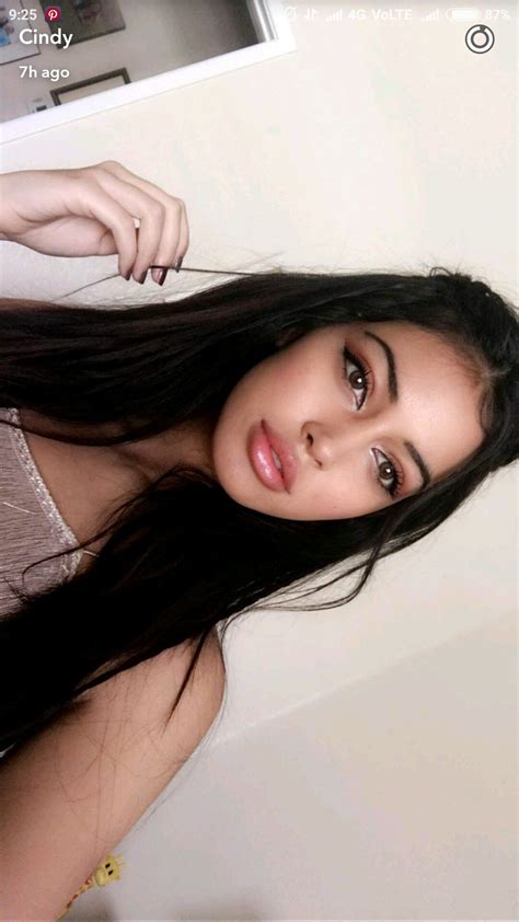 Pin By ᴀᴘᴀʀɴᴀ ʜᴀʀɪᴘʀᴀꜱᴀᴅ 🍉 On Cindy Kimberly ♡ Cindy Kimberly Brunette Beauty Makeup Looks