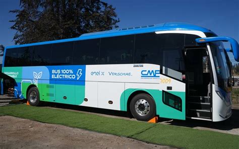 Presentado en Chile la primera flota de buses 100 eléctricos para la