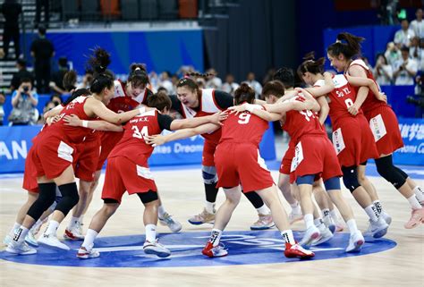 China Beats Japan To Take Women S Basketball Gold Chinadaily Cn