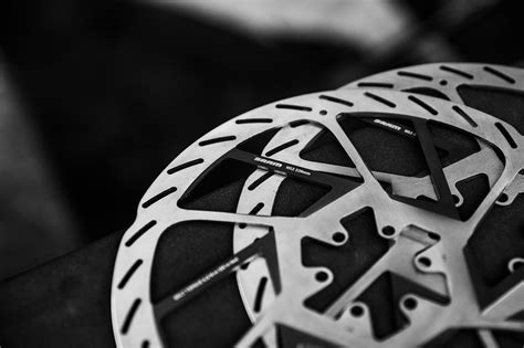 rotors pit bits  lourdes world cup downhill mountain biking