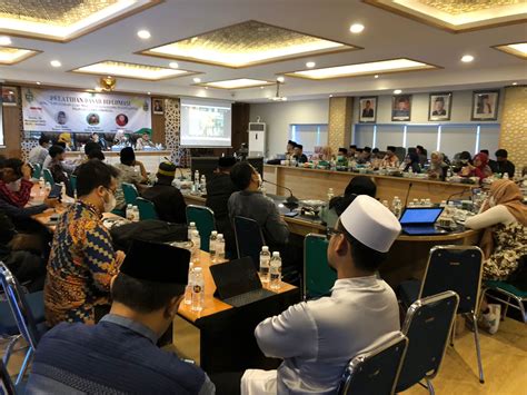 Ingin Sebarkan Islam Wasathiyah Di Dunia Komisi Hlnki Mui Latih Ulama