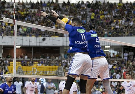 Cruzeiro Atropela Minas E Conquista O Título Da Supercopa De Vôlei Lance