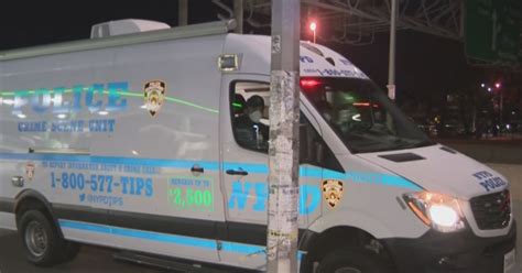 Nassau County Police Officer Struck By Vehicle At Queens Gas Station Cbs New York