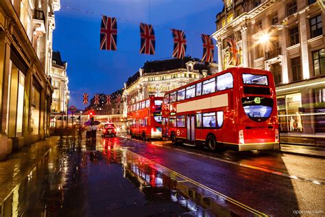 London Buses Wallpaper download - London HD Wallpaper - Appraw