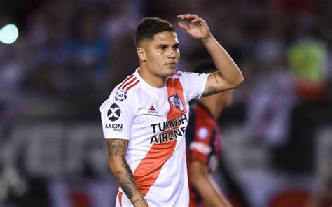 Avaliado Pelo Flamengo Quintero D Adeus A Clube Argentino Flamengo