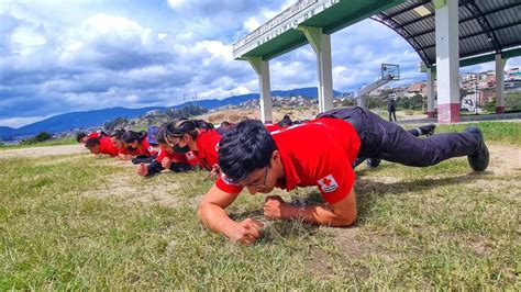 Cruz Roja Ecuador On Twitter Voluntarios De La Cruzrojaloj De Los