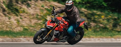 Hyper Naked Bike Vergleich Ducati Streetfighter V S