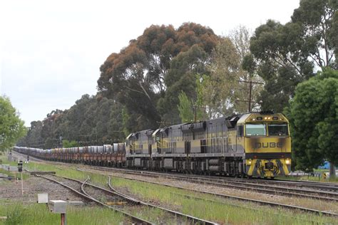 Ql007 Leads Ql009 And Ql010 On A Southbound Steel Train Into Junee For