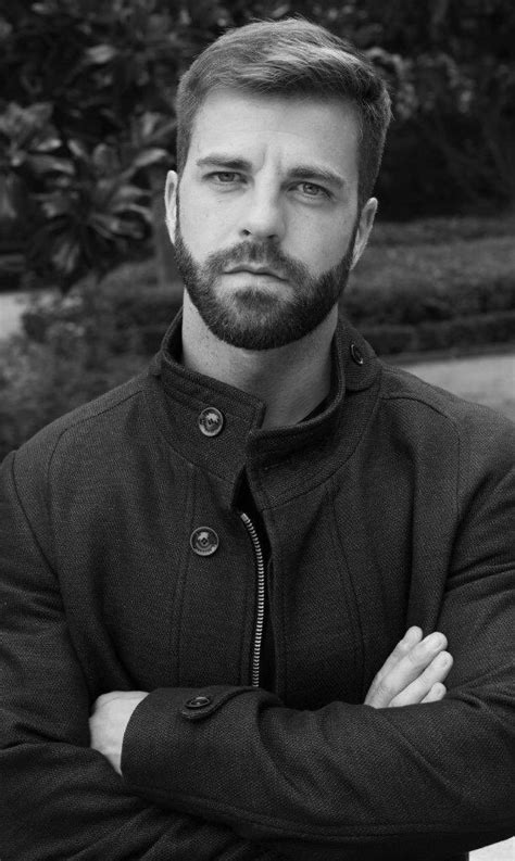 Ex ator pornô gay é eleito prefeito de cidade espanhola