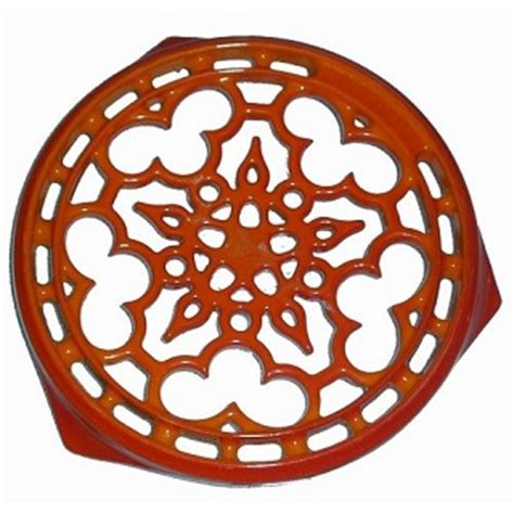 Le Creuset 9-Inch Trivet - Cast Iron Trivets - RecipeDose.com