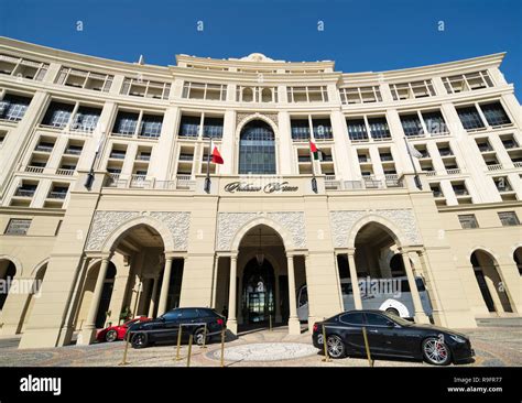 Palazzo Versace Dubai Hi Res Stock Photography And Images Alamy