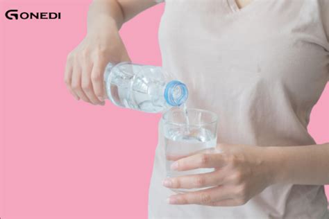 Untitled on Tumblr: 8 telltale signs your body craves more water