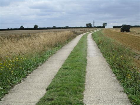 Bridleway To Waterloo Farm Jonathan Thacker Cc By Sa 2 0 Geograph