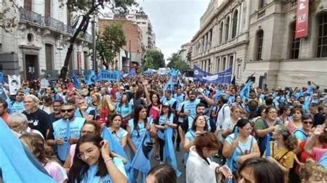 El paro docente fue contundente El Diario del centro del país