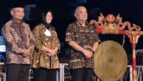 Hut Ke Kota Yogyakarta Ribuan Pengunjung Saksikan Wayang Jogja