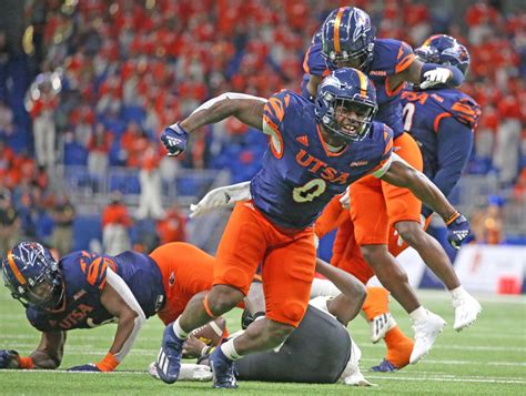 UTSA slides up one spot to No. 22 in new College Football Playoff rankings