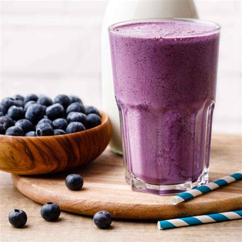 Blueberry Bomb Smoothie - Out of This World Protein Smoothie Recipe - Blender Balance