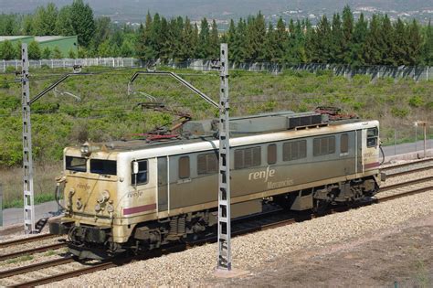 renfe Mercancías Locomotora 269 306 7 Un poco guarra Flickr