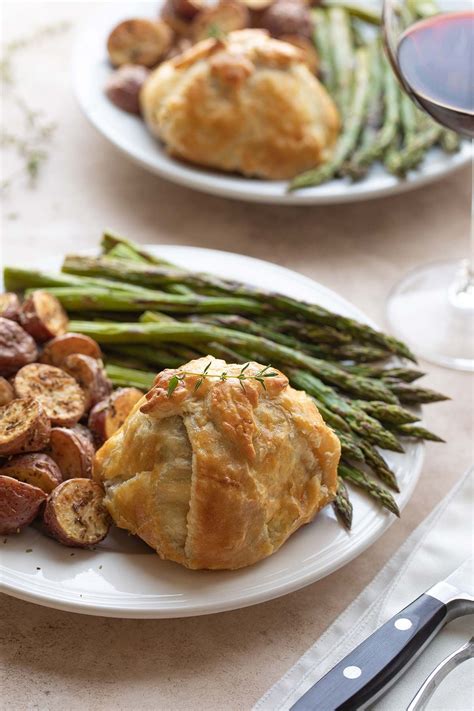 These incredibly delicious Individual Beef Wellingtons have been our