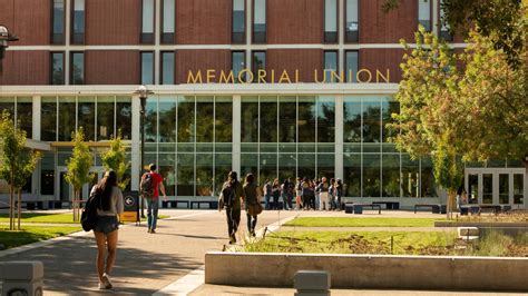 Turning Stop Outs Into Graduates Uc Davis Program Aims To Reengage