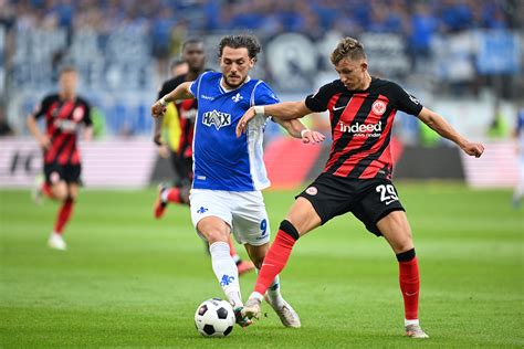 Eintracht Frankfurt Yet To Recieve An Offer From Napoli For Jesper