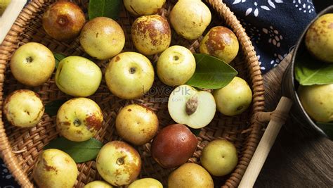 Aerial View Of Fresh Crisp Sweet Winter Jujube In That Season Picture