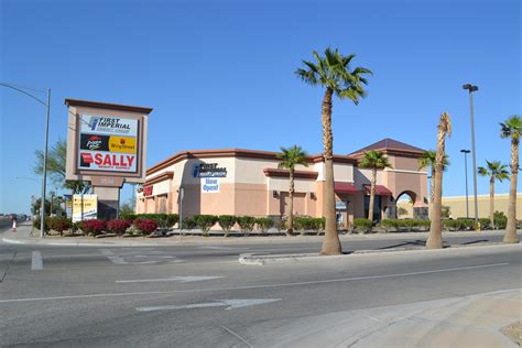 2534 Rockwood Ave, Calexico, CA 92231 - Shops to Super Wal-Mart ...