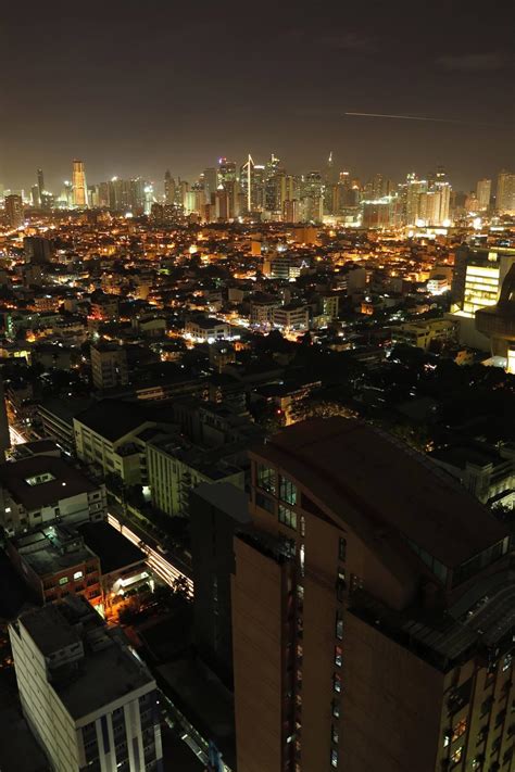 Makati skyline (circa 2013) : r/Philippines