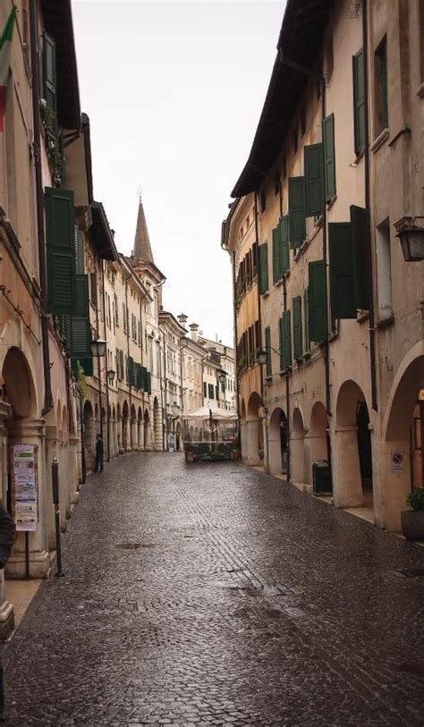 Passeggiate Sotto I Portici Recensioni Su Corso Vittorio Emanuele