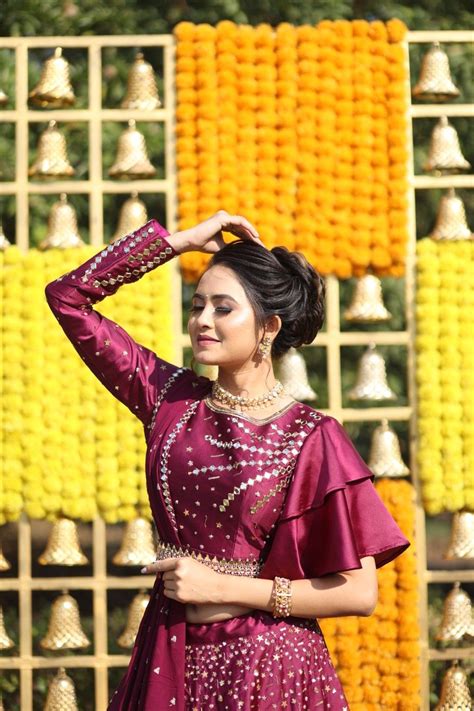 Pin By Astha Bridal On Astha Bridal Unique Blouse Designs Unique