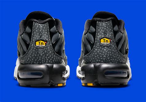 Nike Air Max Plus Kiss My Airs Fd9755 001