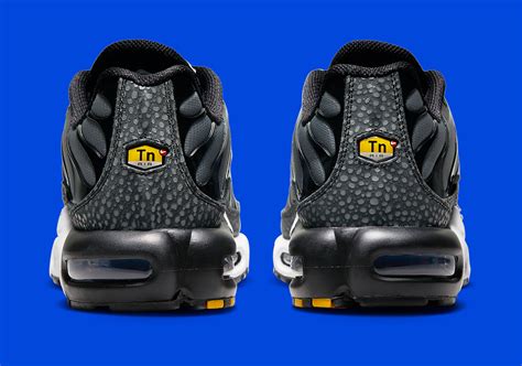 Nike Air Max Plus Kiss My Airs Fd Sneakernews