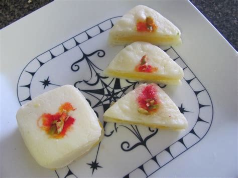 Foodies World Malai Sandwich Cheese Sandwiches Stuffed With Sweet Filling