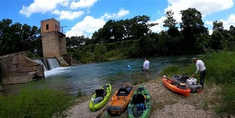 San Marcos River Kayaking In Texas - Safekayaking