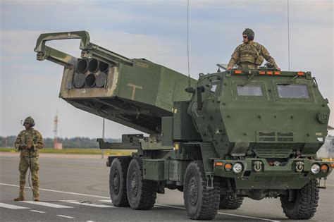 US Army Exercise Paints Long Range Picture with HIMARS Demonstration ...