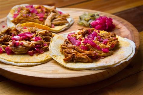 Découvrez La Cochinita Pibil Plat Emblématique Du Yucatan