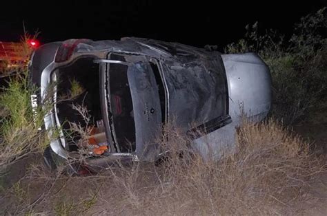 Una familia de Mar del Plata volcó en la ruta Nacional 152 El Diario