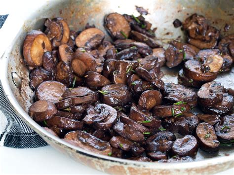 Mushroom Sauté With Rosemary Garlic And Red Wine This Is A Quick And Easy Side Dish Recipe Or