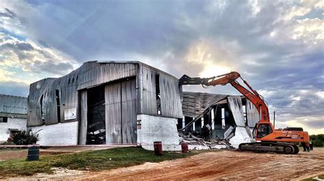 Understanding Demolition Company Services What Is Demolition And Plant