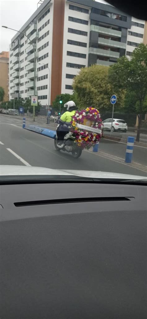 Rancio On Twitter O Dentro Del Caj N Va Un Muerto Muy Chiquitito O